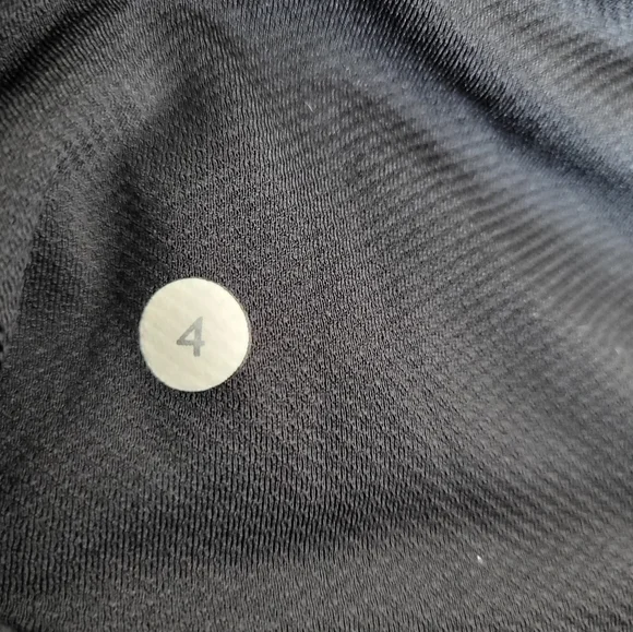 Lululemon tank - Picture 5 of 5